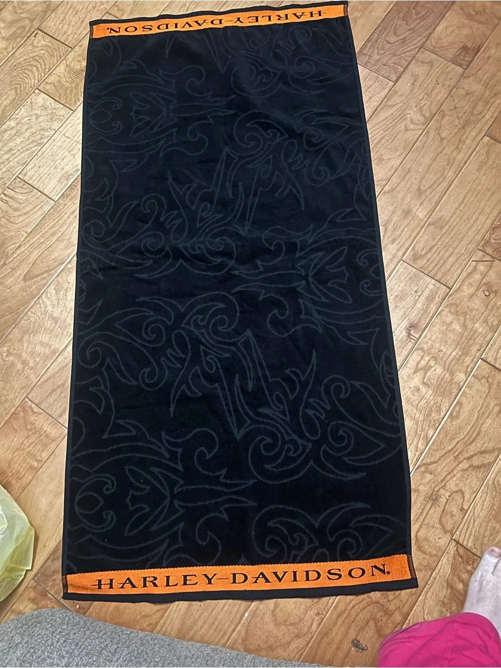 Harley-Davidson Black & Orange Logo Towel
